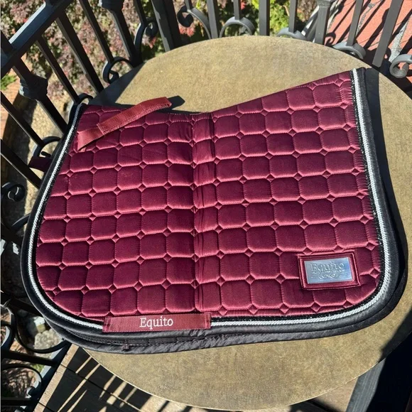 Equito Black Cherry Horse Sized AP Jump Saddle Pad - Picture 2 of 8